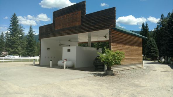 4404 Highway 31, Ione, WA 99139